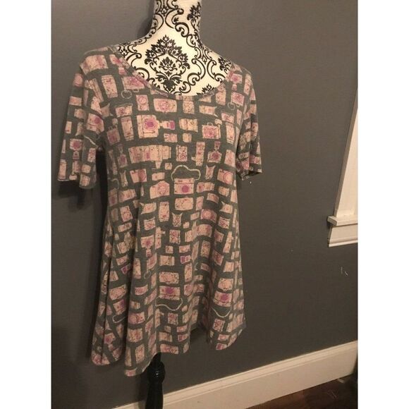 Lularoe size S small perfect t shirt Gray pink Cameras - Picture 1 of 4